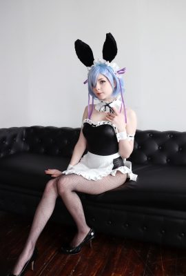 [Melondoki] Rem Bunny Cosplay