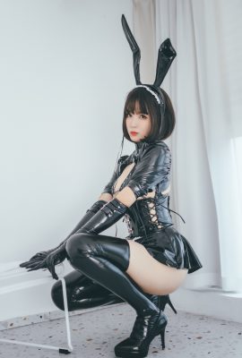 [轩萧学姐] 兔女郎女仆