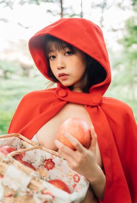 奈汐酱Nice 自撮り – Red Riding Hood