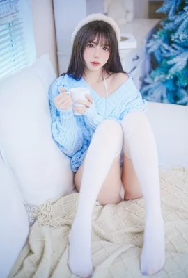 Tina很妖孽呀 藍色秋冬毛衣 (27 Photos)