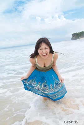 [小倉奈々] 身材太逆天 ！渾圓乳球快掉出 (25 Photos)