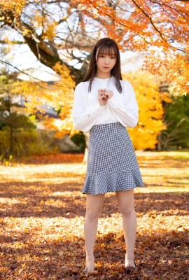 [斎藤まりな] 精緻美顏搭配傲人的姣好身材 (38 Photos)