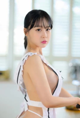 [BYEOL ] 夾帶渾圓奶球….身材也是超級爆猛 (39 Photos)