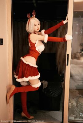 [Xiuren秀人網: 櫻桃小犢子] Yorha 2B Chrismast