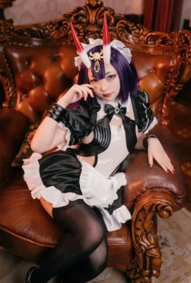 花鈴 – FGO 酒吞姬 女僕