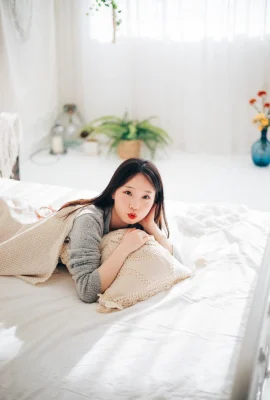 [Pureding ] 韓國妹顏值魅力令人著迷 深藏不露的白嫩美體 (42 Photos)