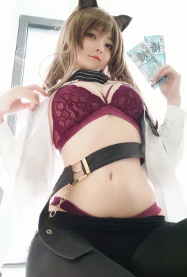 YiXiaoYangZe 一小央澤 – Arknights Skyfire 明日方舟 天火 (50 Photos)