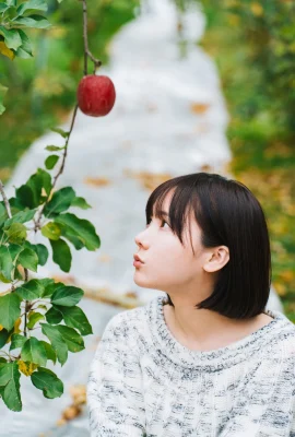 [けんけん] 火辣事業線太吸睛了！身材凹凸有致 (32 Photos)