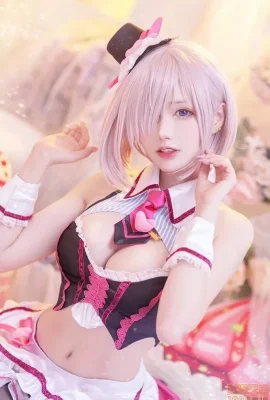 [Mon夢] 粉粉 (8 photos)