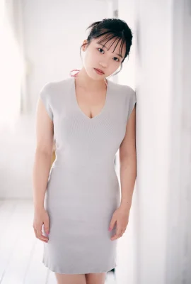 [堀みなみ] 一次解放解放嫩白美體….魅力無法擋 (40 Photos)