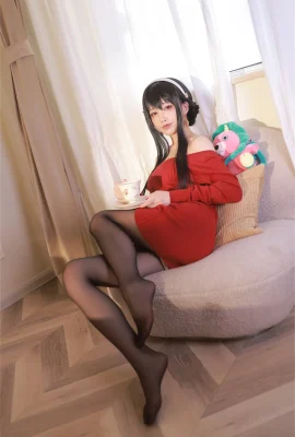 130 水淼Aqua – 約爾-紅毛衣 (68 Photos)