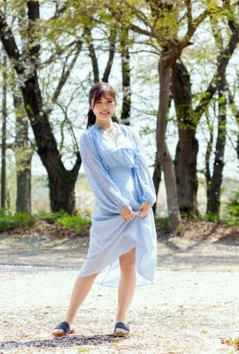 [望月あやか] 嫩白肉體乳力全開 眼睛為之一亮 (32 Photos)