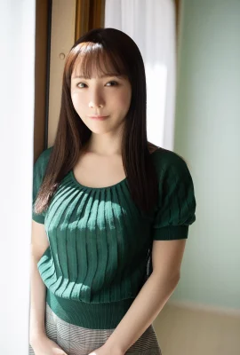 FLASHデジタル寫真集R 海老咲あお 和を脫ぎ捨てて (74 Photos)