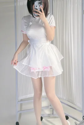 MIKO醬 – 護士 (37 photos)
