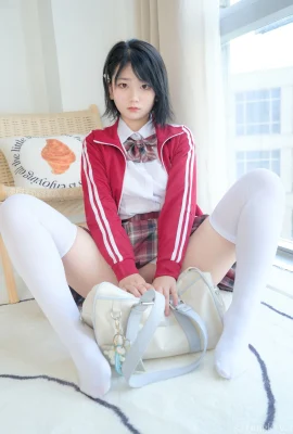 小楓《可愛女生制服》 (100 Photos)