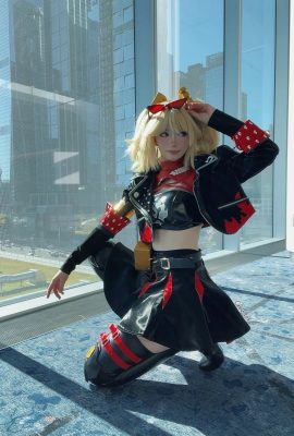 Celebi cosplay – Burnice
