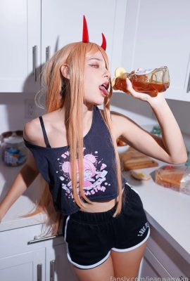 Jean Wanwan – Power kitchen mess